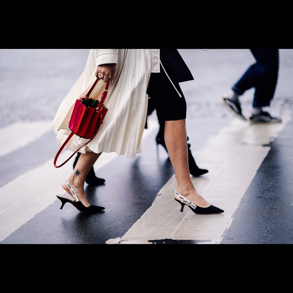 DIOR J’Adior Leather Slingback Pumps